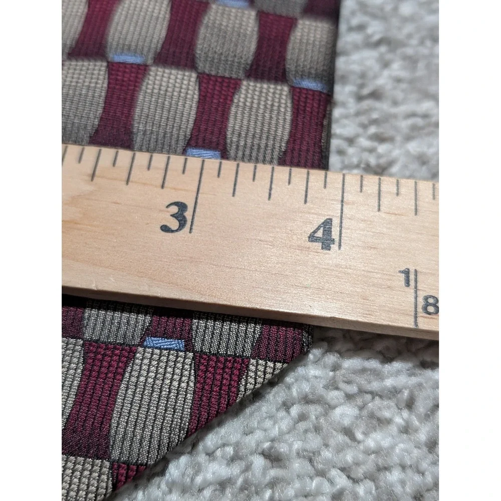Joseph & Feiss Necktie Mens OS Burgundy Gold Silk Geometric Wide Classic Tie 60L